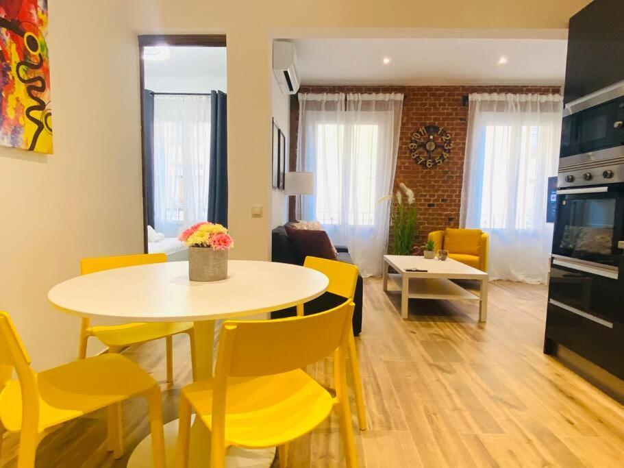 Style & Design Flat In The Center Of Madrid Exterior foto